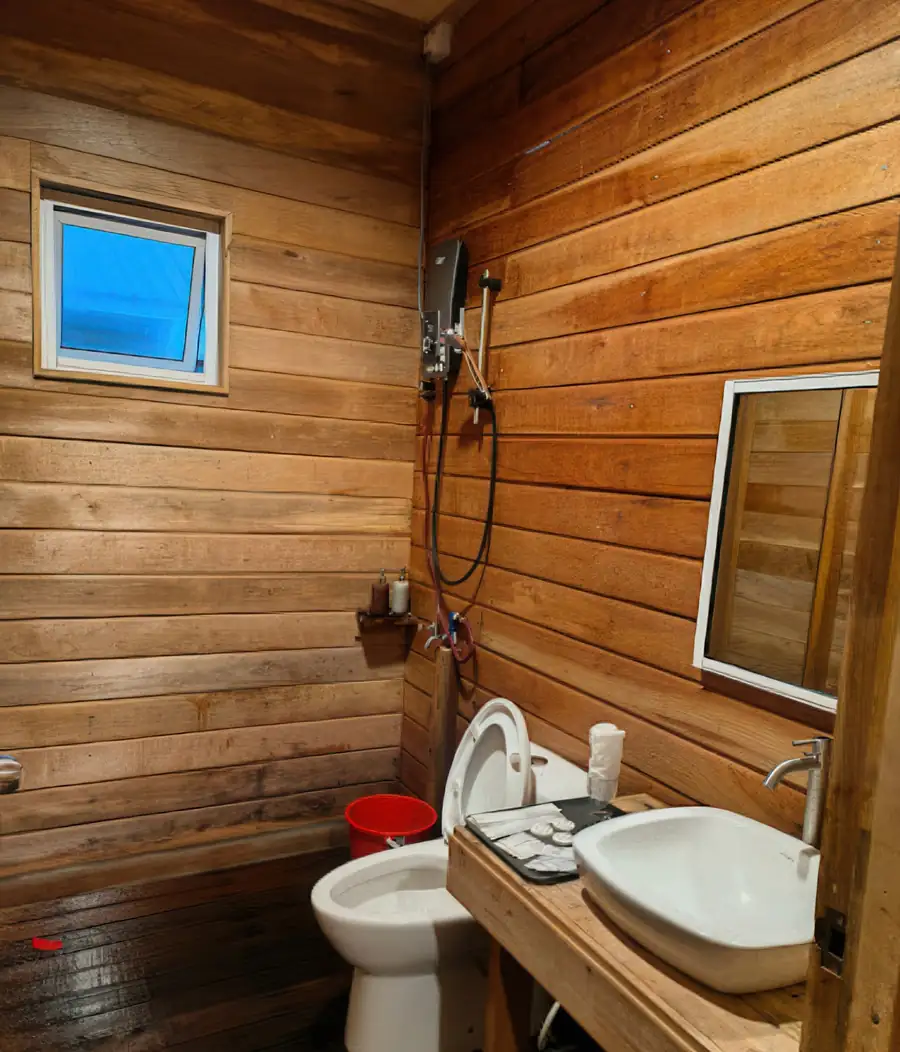 Wooden ensuite shower Sisipan Island Resort